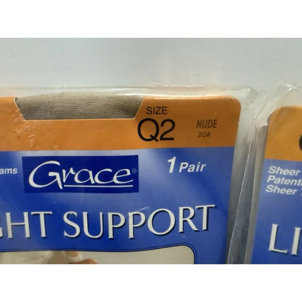 Lot Of 2 Vintage Grace Q2 Light Pantyhose Suntan 1GR & Nude 2GR New